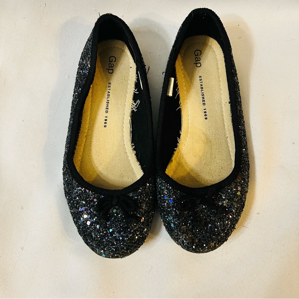 Gap ballet flat
